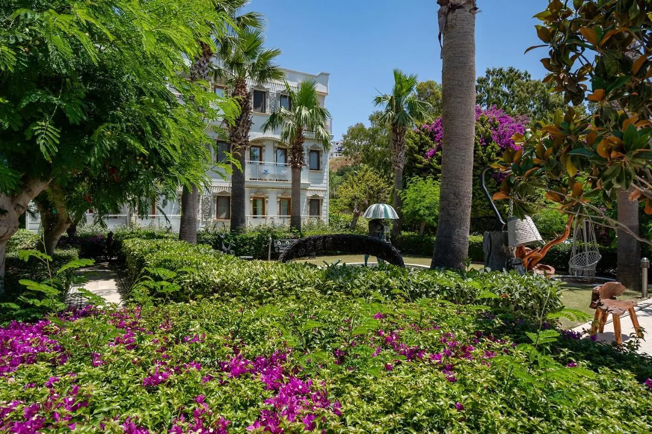 Golden Beach Bodrum Turgutreis 4*,