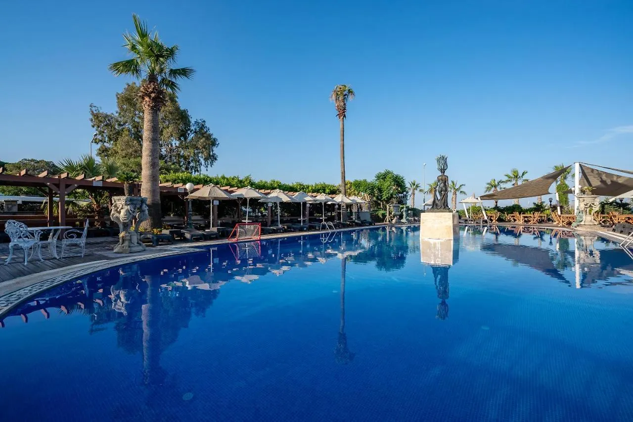 Golden Beach Bodrum Turgutreis Hotel